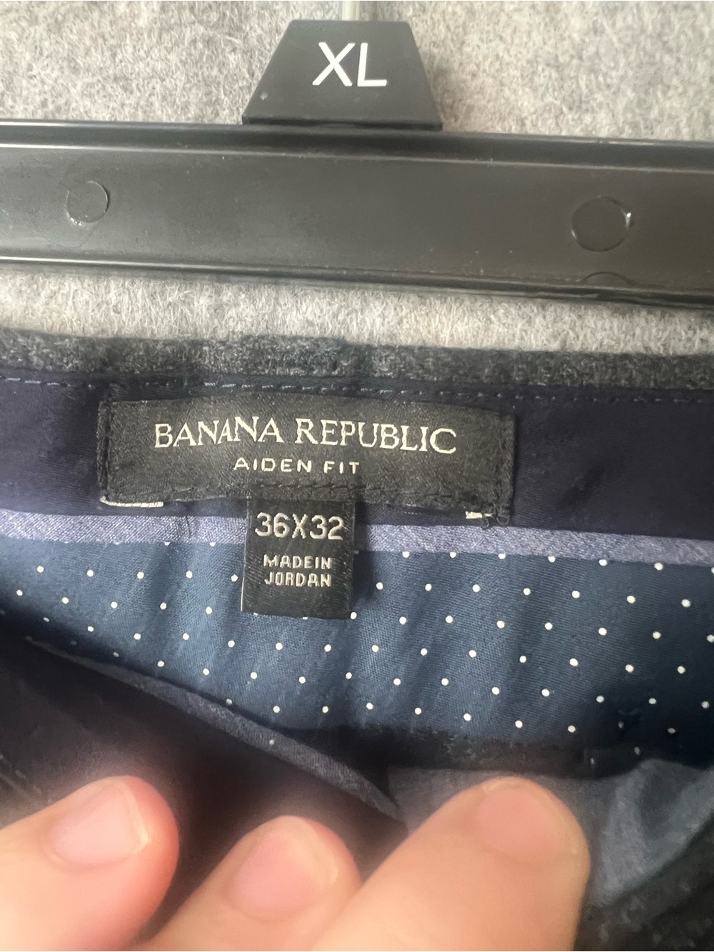 Banana‎ Republic Men's 36 Aiden Fit Plaid Dress Pants Wool Gray and Black - Picture 2 of 8